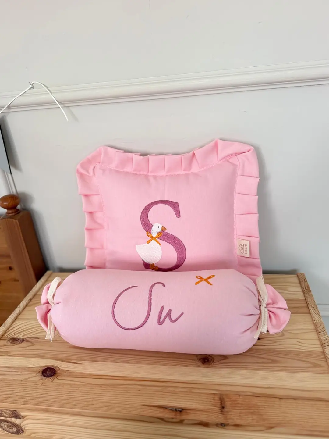 DEKORATİF 2'Lİ TAKIM YASTIK SEVİMLİ ÖRDEK CANLI PEMBE