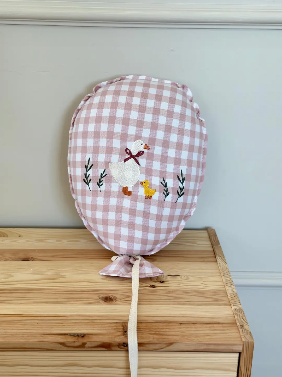 NAKIŞ BALON TEKLİ SEVİMLİ ÖRDEK PUDRA- BORDO