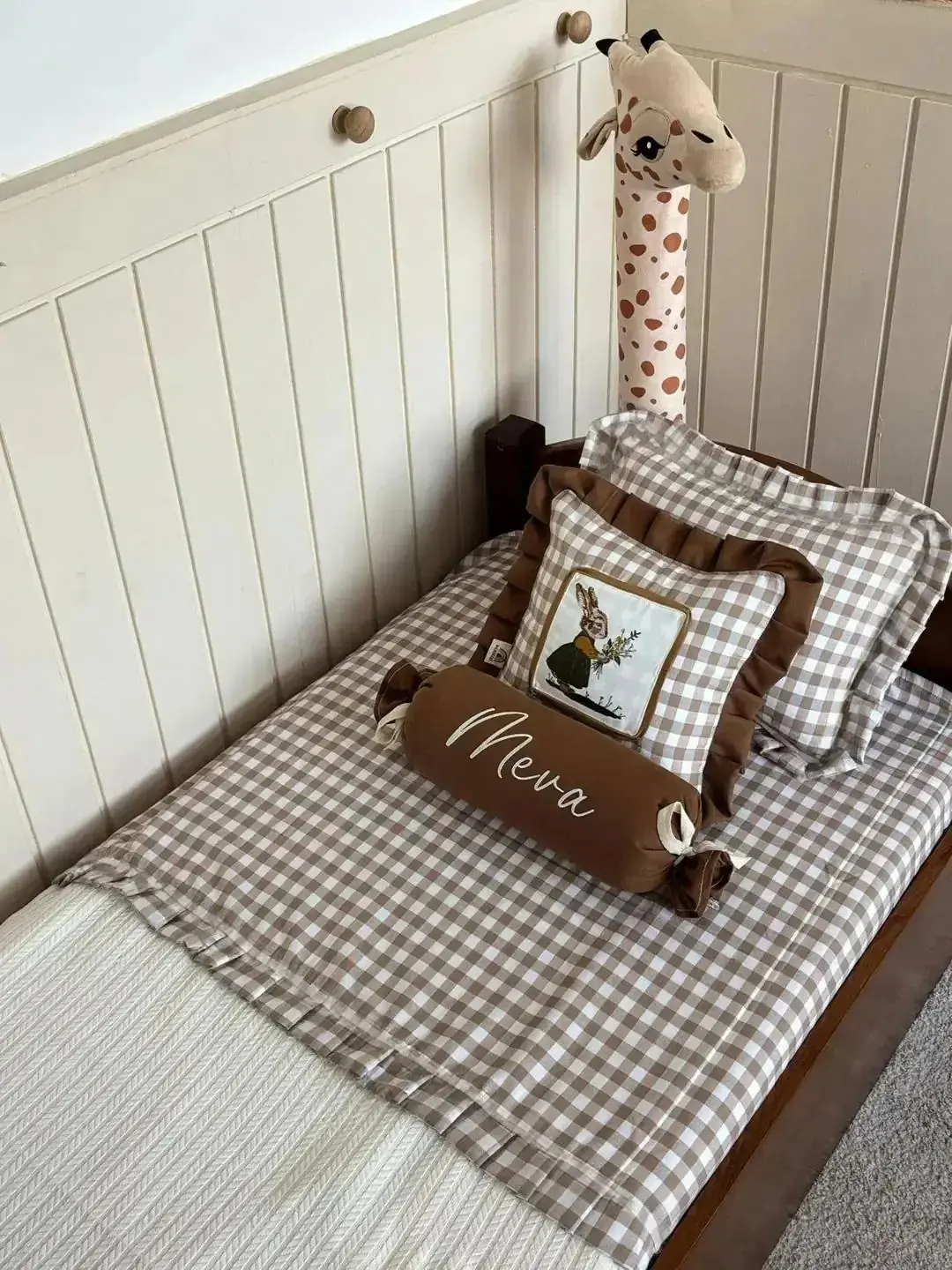 YASTIK KILIFLI 3'LÜ PİKE TAKIMI TINY BUNNY KAHVE